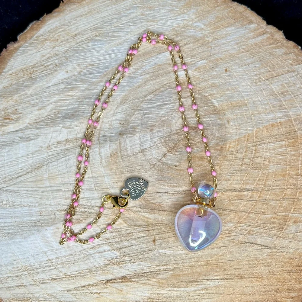 Carved Heart Angel Aura Quartz Crystal Bottle Necklace - Picture 1 of 4